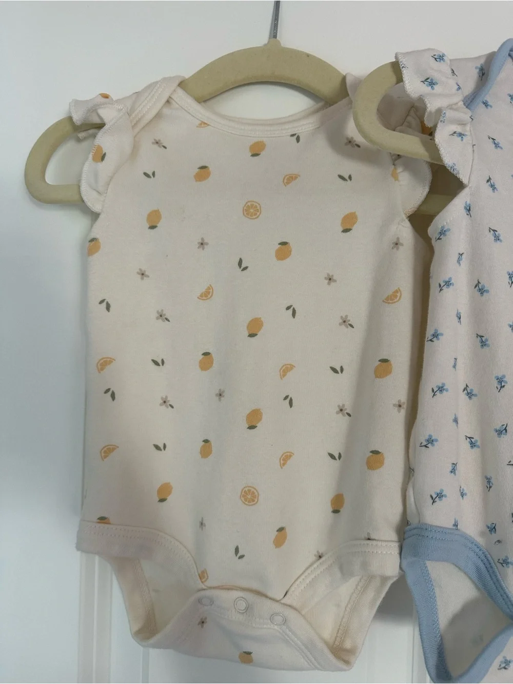 Joy Organic cotton baby girl 3 pack bodysuits